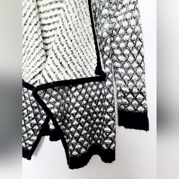 Design Lab Women 100% Acrylic Open Front Knit  Cardigan Black &White Ombre Small - Picture 15 of 16